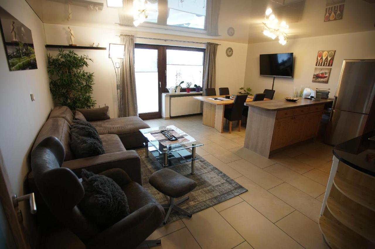 אראך Ferienwohnungen Gaestehaus Schreiner מראה חיצוני תמונה